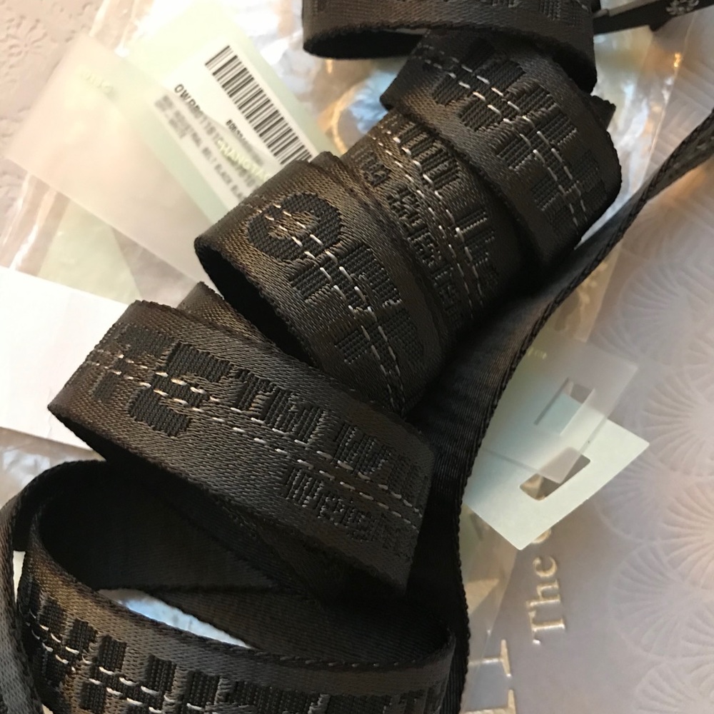 Off-white mini black industrial belt OS nwt $180